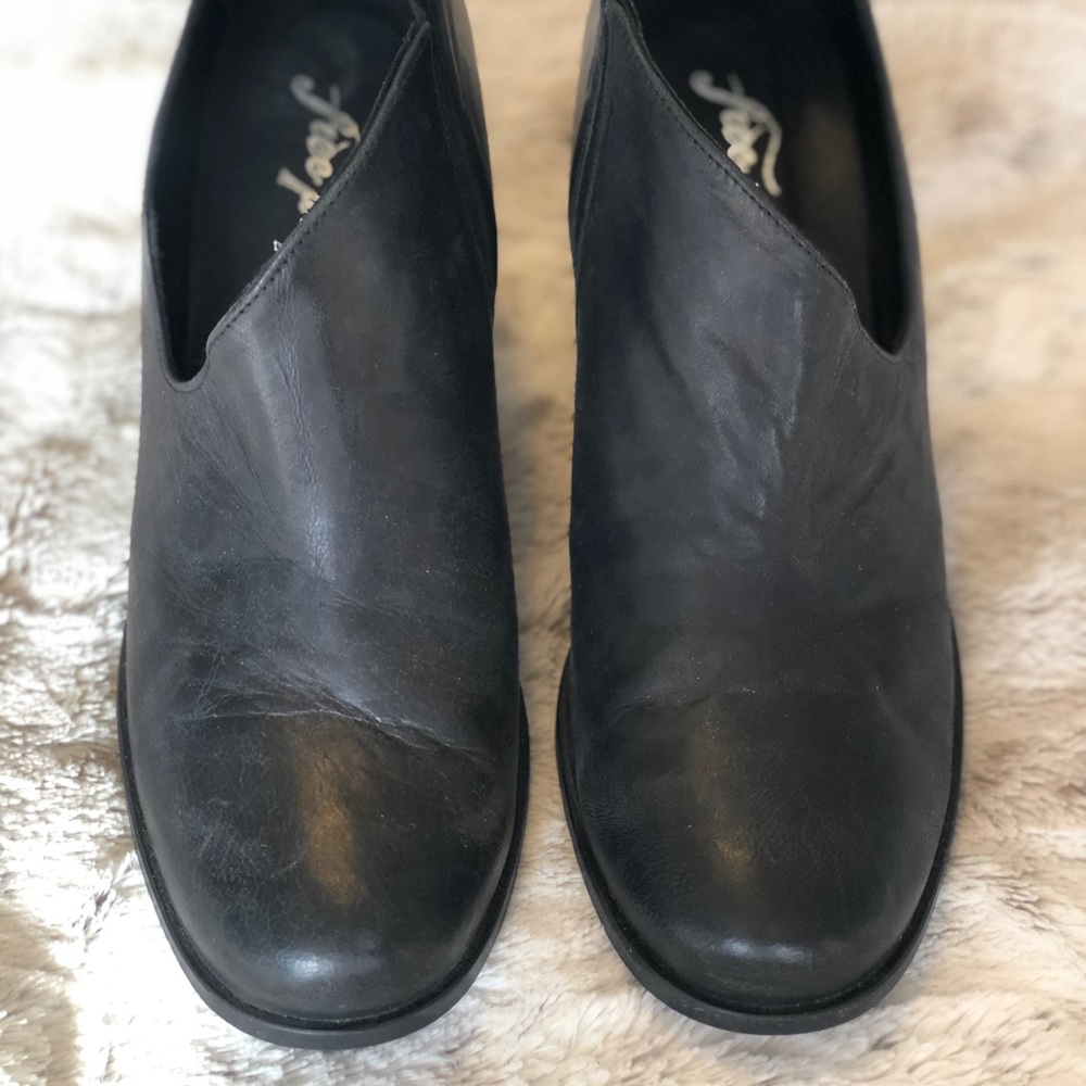 Free People black bootie